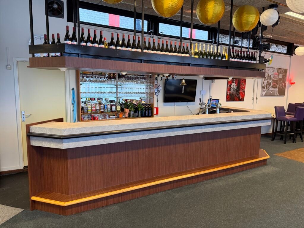 Bar wrapping in luxe walnoot